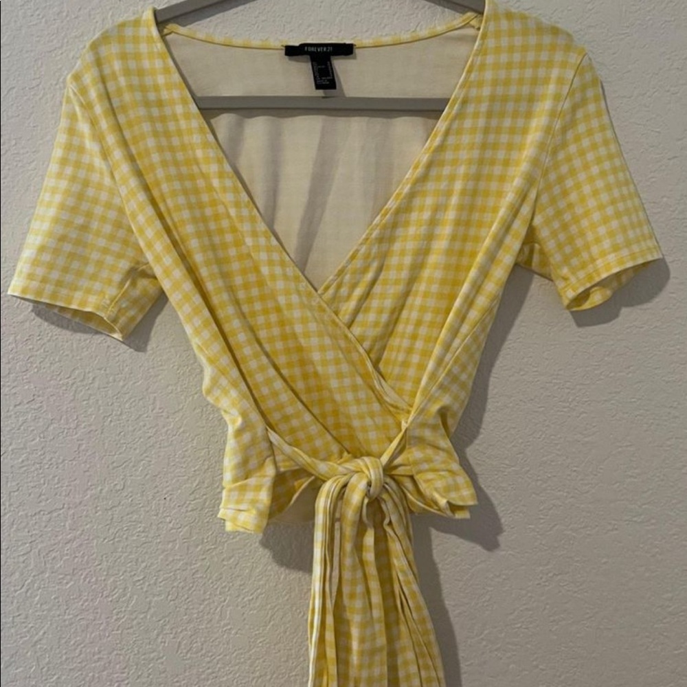 plaid yellow top